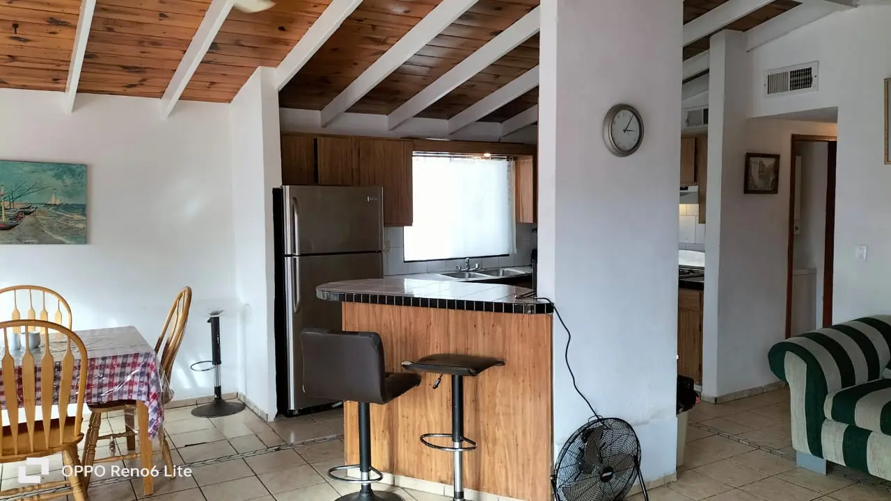 SE RENTA CASA AMUEBLADA FRENTE AL MAR