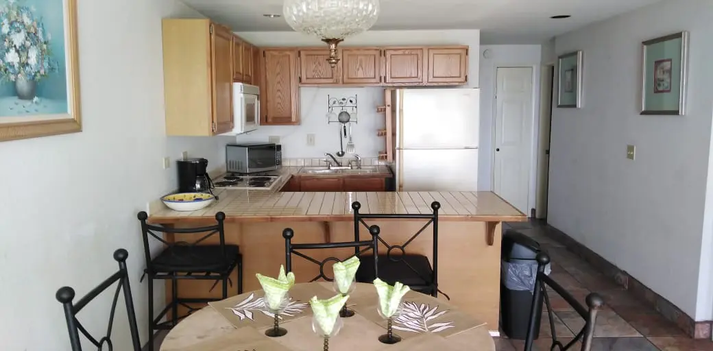 HERMOSO CONDOMINIO EN RENTA LA PALOMA ROSARITO