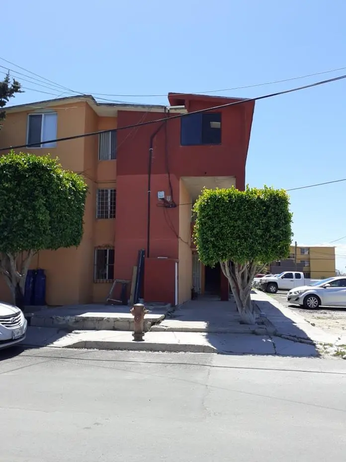 SE RENTA DEPARTAMENTO VILLA FLORESTA ROSARITO